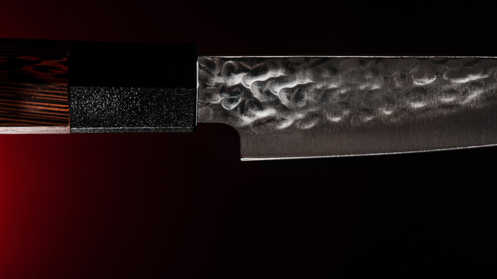 סכין שף מקצועית יפנית.